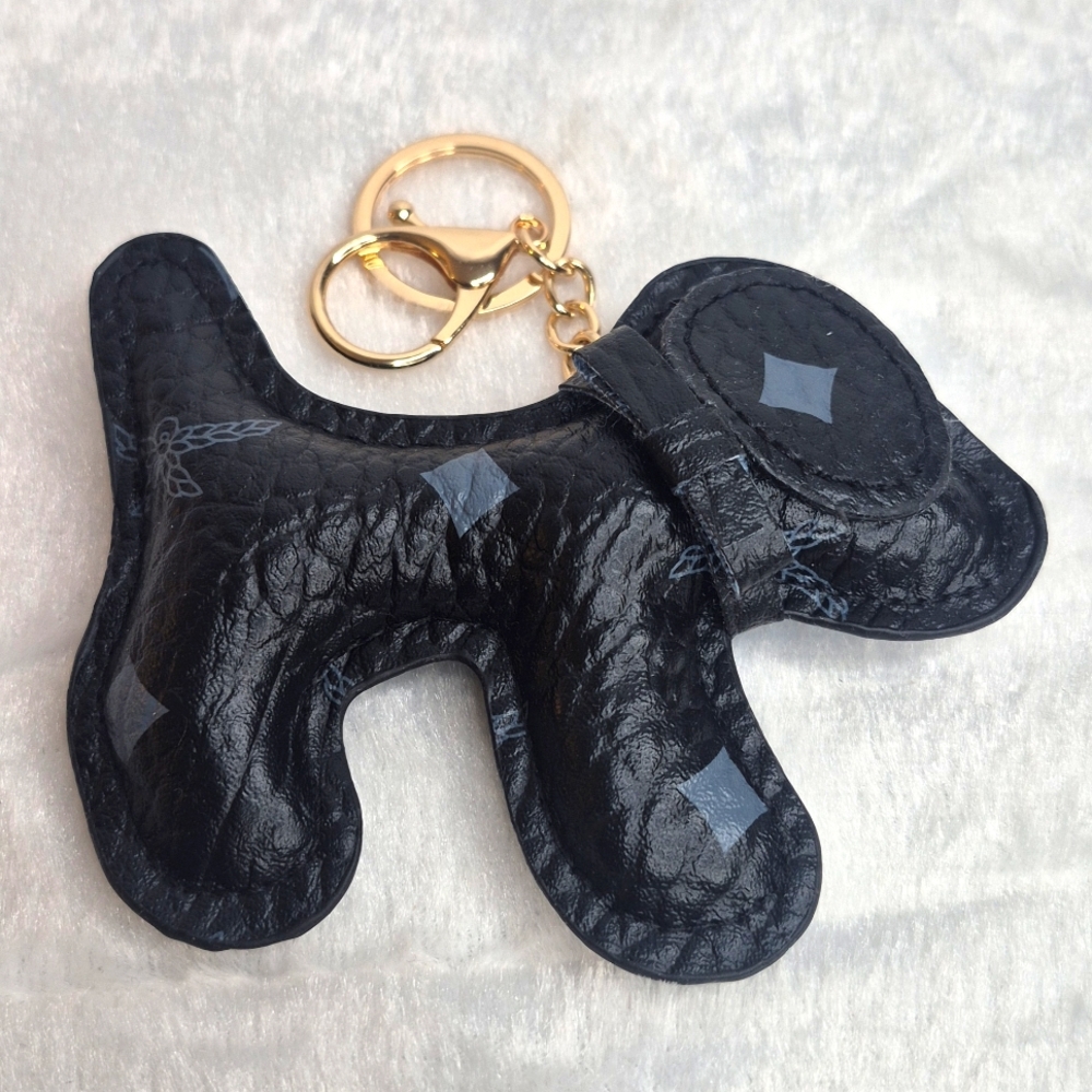 Dog-Shaped Fashion Keychain Bag Charms - Picture 6 of 15